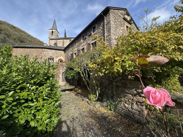Maison 10 pièces 228 m²