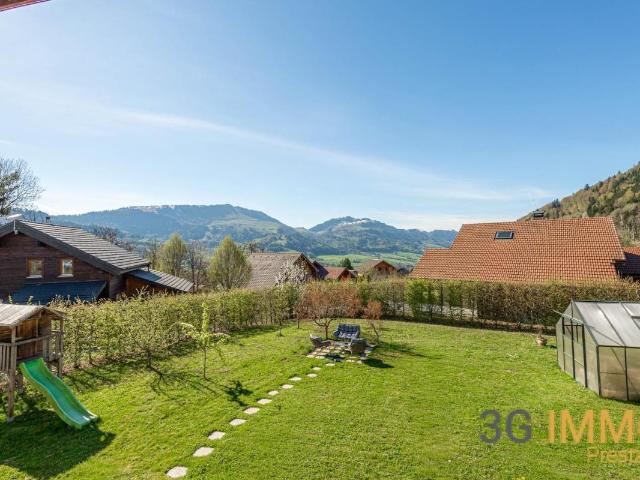Maison 10 pièces 229 m²