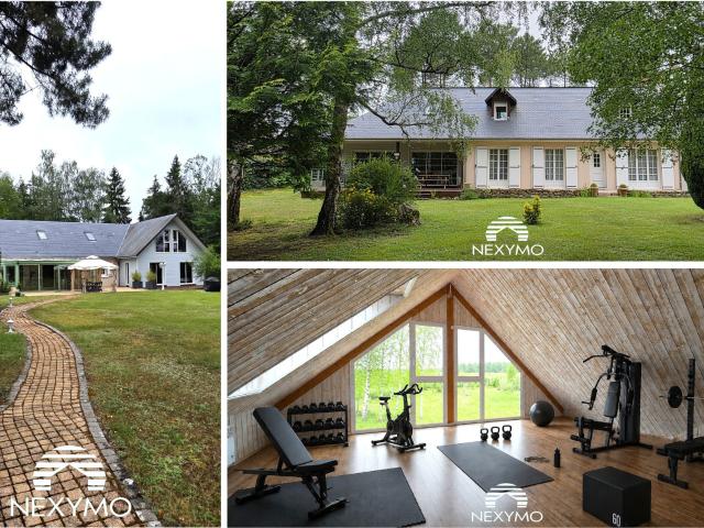 Maison 10 pièces 233 m²