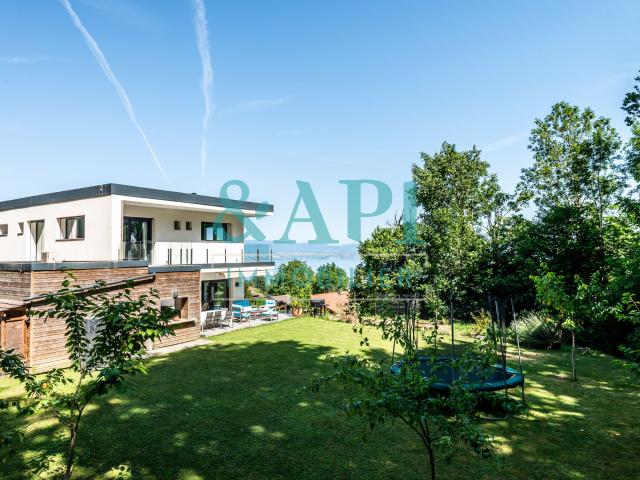 Maison 10 pièces 230 m²