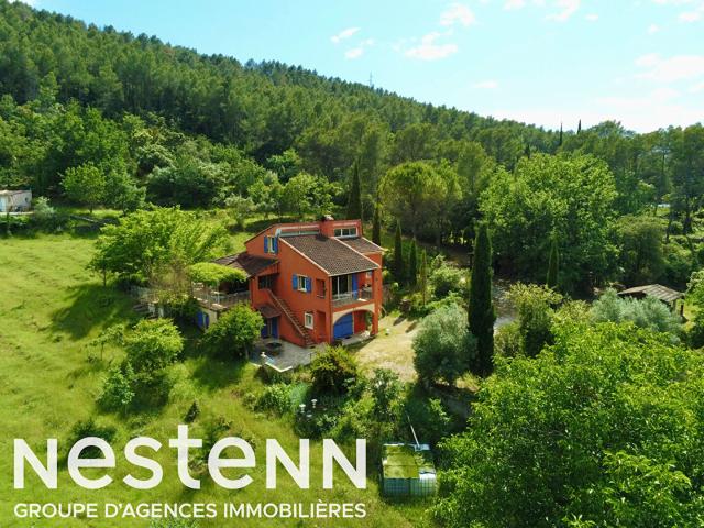 Maison 10 pièces 230 m²
