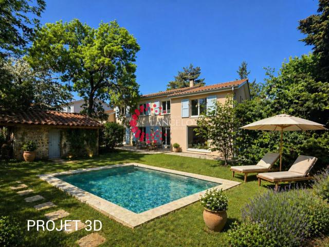 Maison 10 pièces 230 m²