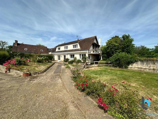 Maison 10 pièces 230 m²