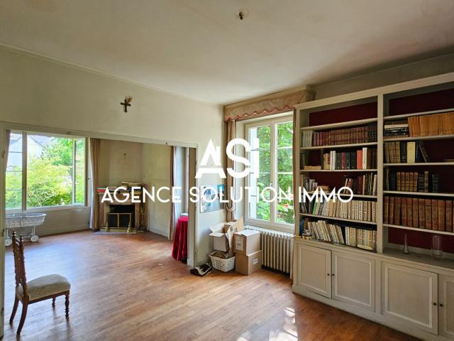 Maison 10 pièces 230 m²