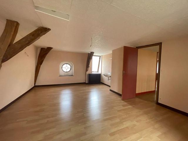 Maison 10 pièces 230 m²