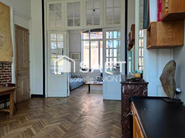 Maison 10 pièces 236 m²