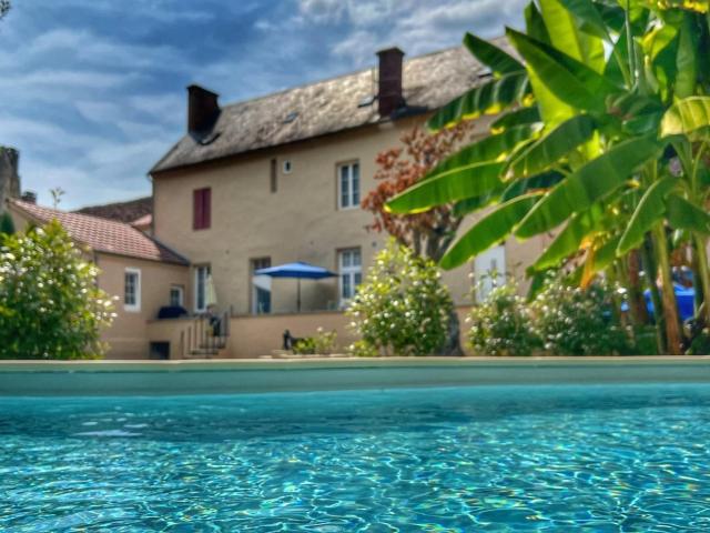 Maison 10 pièces 238 m²