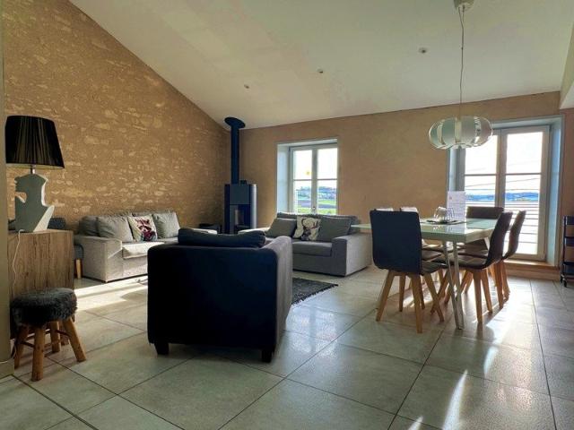 Maison 10 pièces 340 m²