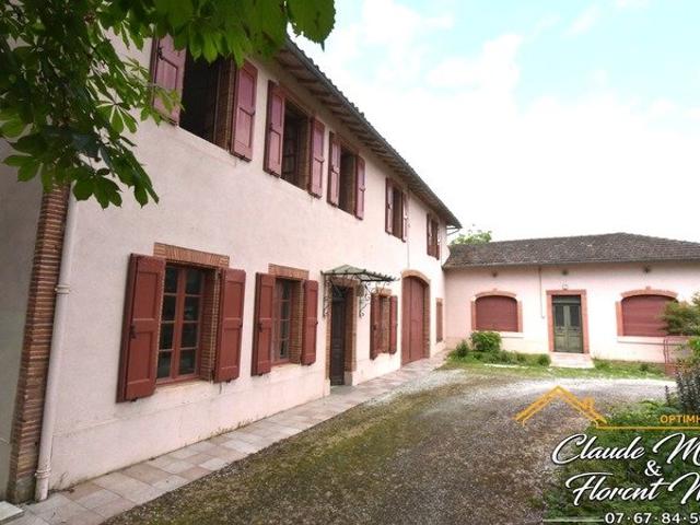 Maison 10 pièces 347 m²