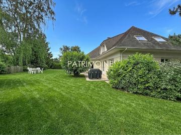 Maison 10 pièces 344 m²