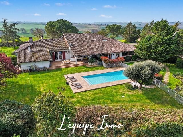 Maison 10 pièces 350 m²