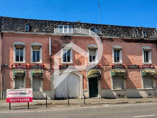 Maison 10 pièces 350 m²