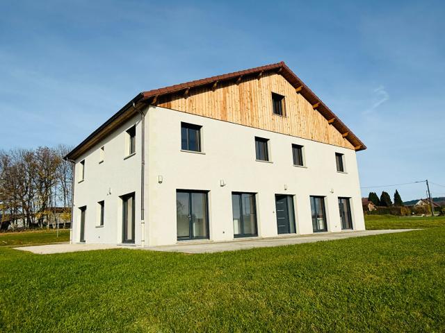 Maison 10 pièces 357 m²