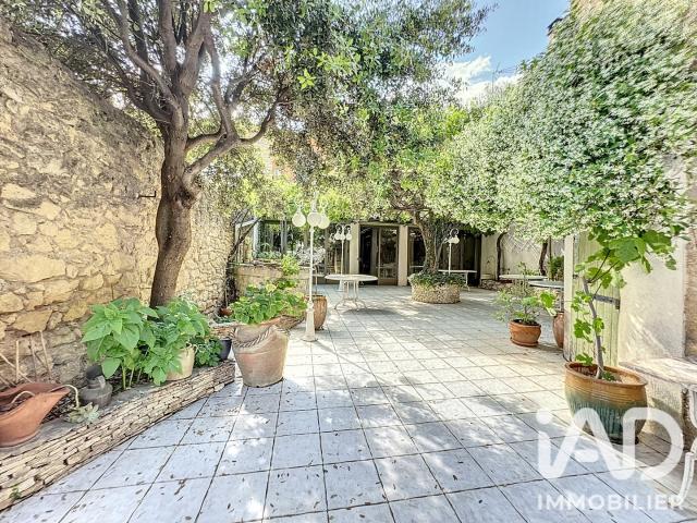 Maison 10 pièces 360 m²
