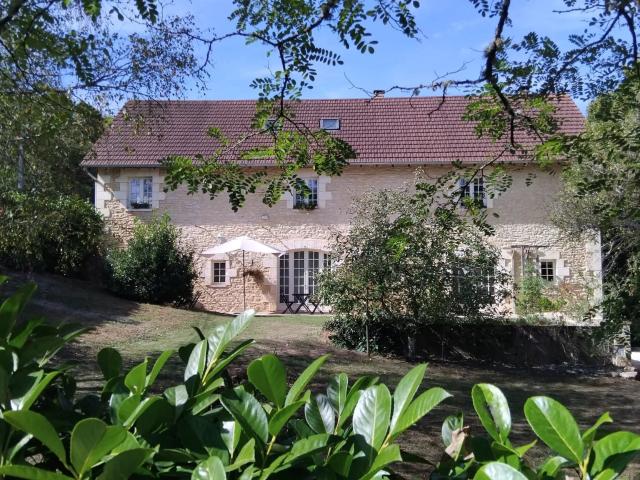 Maison 10 pièces 370 m²
