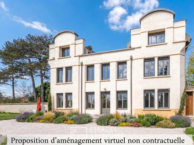 Maison 10 pièces 370 m²