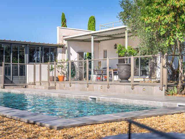 Maison 10 pièces 325 m²
