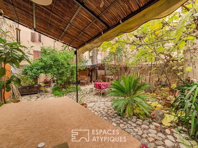 Maison 10 pièces 384 m²