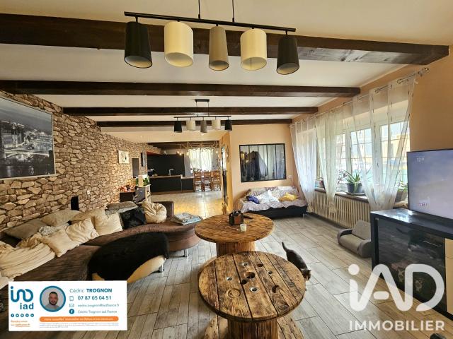 Maison 10 pièces 392 m²