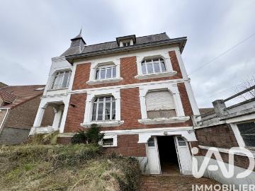 Maison 10 pièces 300 m²