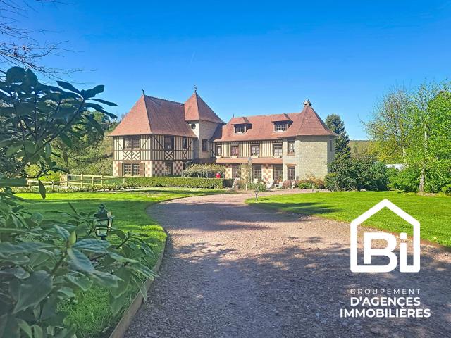 Maison 10 pièces 300 m²