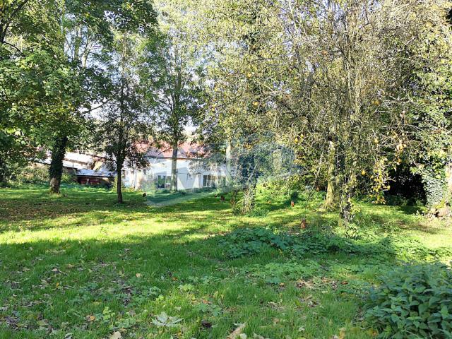 Maison 10 pièces 300 m²