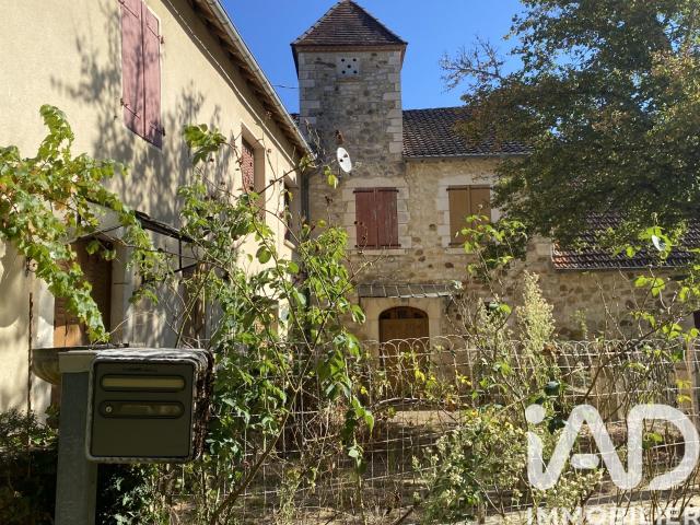 Maison 10 pièces 300 m²