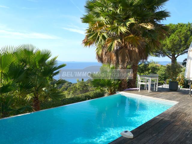 Maison 10 pièces 300 m²