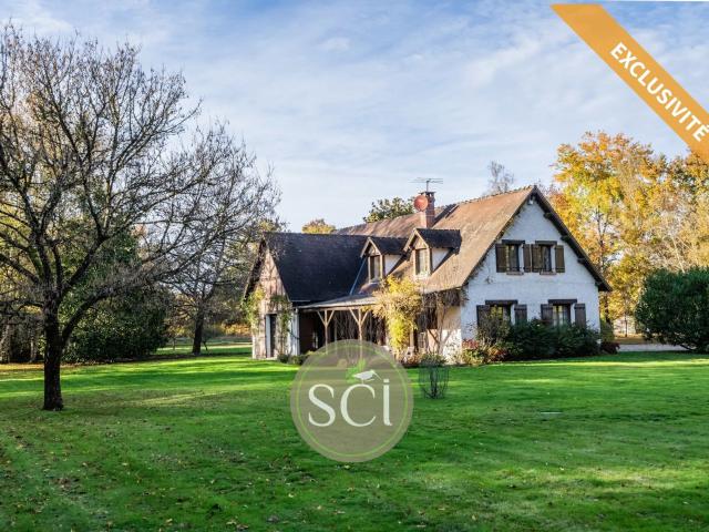 Maison 10 pièces 305 m²