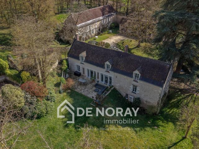 Maison 10 pièces 306 m²