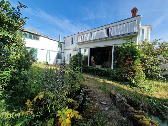 Maison 10 pièces 309 m²
