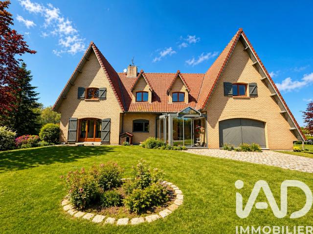 Maison 10 pièces 315 m²