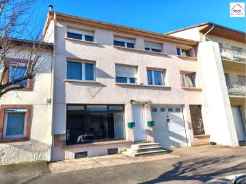 Maison 10 pièces 320 m²