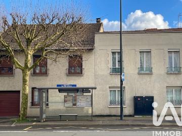 Maison 10 pièces 320 m²
