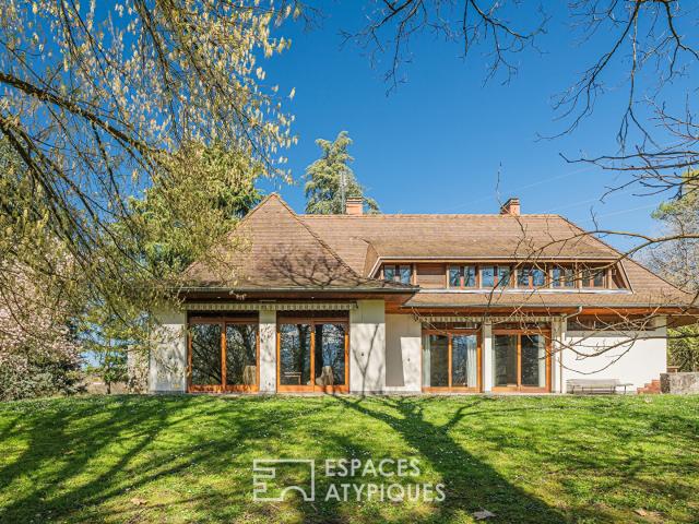 Maison 10 pièces 320 m²