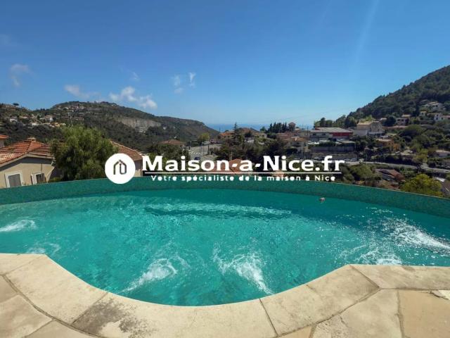 Maison 10 pièces 333 m²