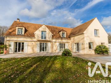 Maison 10 pièces 333 m²