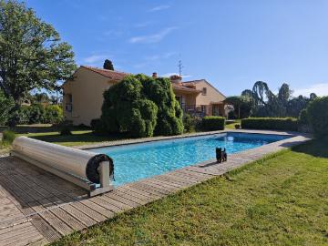 Maison 10 pièces 337 m²