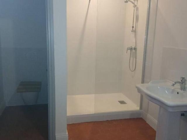 Maison 10 pièces, 338 m² à louer à Béziers 34500