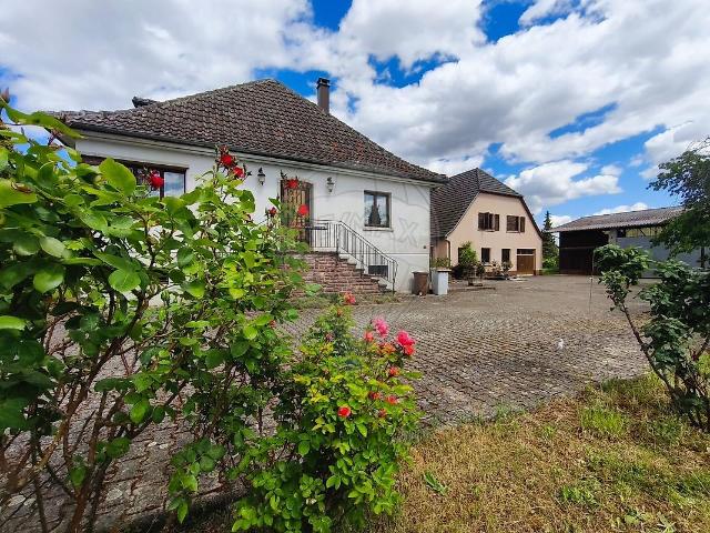 Maison 10 pièces 338 m²