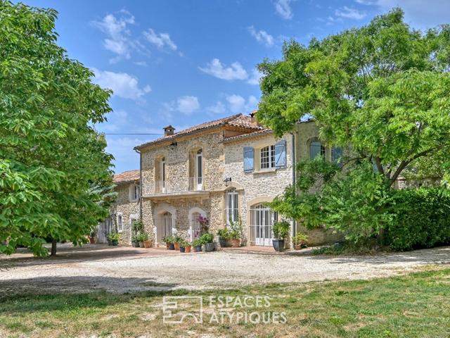 Maison 10 pièces 450 m²
