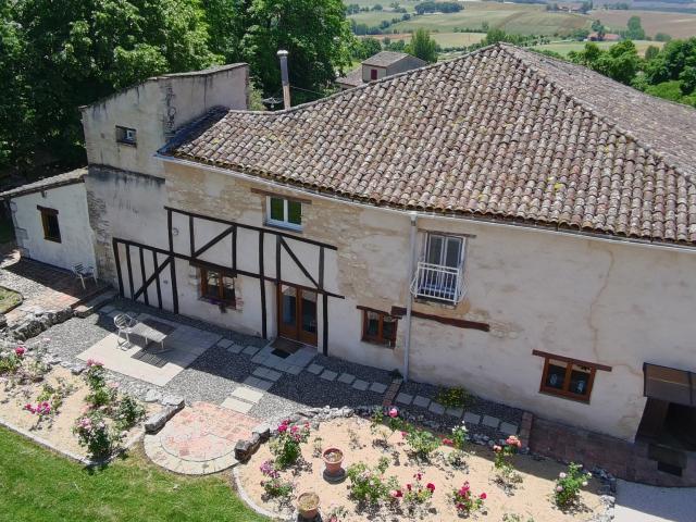 Maison 10 pièces 479 m²