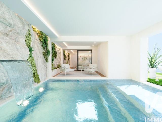 Maison 10 pièces 402 m²