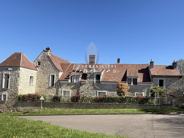 Maison 10 pièces 413 m²