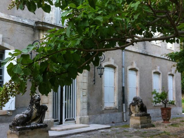 Maison 10 pièces 414 m²