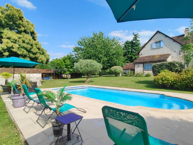 Maison 10 pièces 427 m²