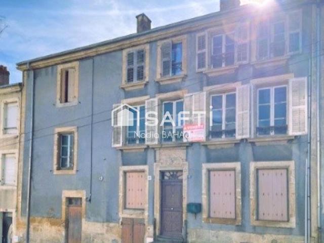 Maison 10 pièces 437 m²