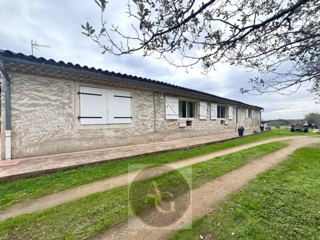 Maison 10 pièces 550 m²