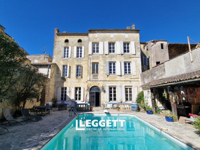 Maison 12 pièces 500 m²