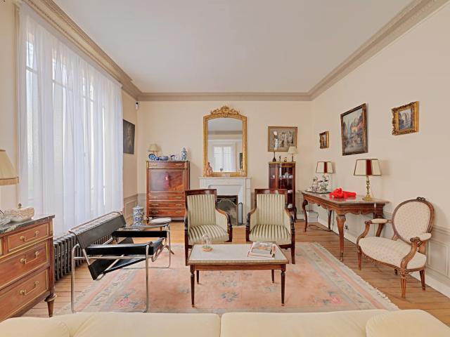 Maison 10 pièces 510 m²